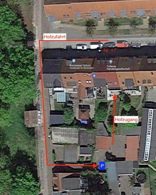 Freundliche Wohnung Mit Parkplatz Und Terrasse นอยบรันเดนบวร์ก ภายนอก รูปภาพ